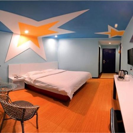 Jinkailai Business Hotel Qingdao Beer Street المظهر الخارجي الصورة
