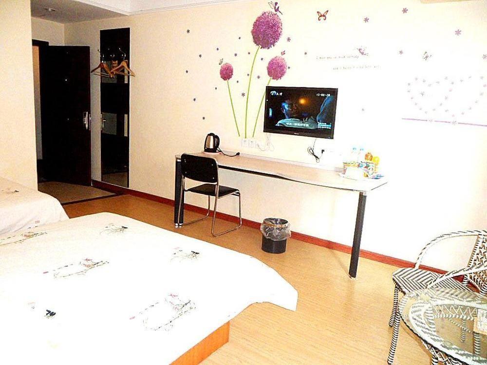 Jinkailai Business Hotel Qingdao Beer Street المظهر الخارجي الصورة