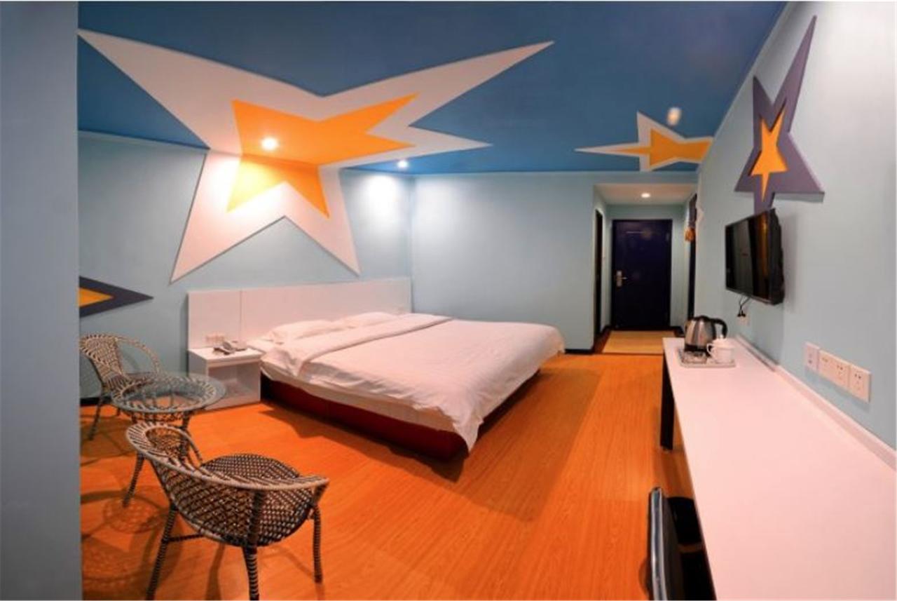 Jinkailai Business Hotel Qingdao Beer Street المظهر الخارجي الصورة